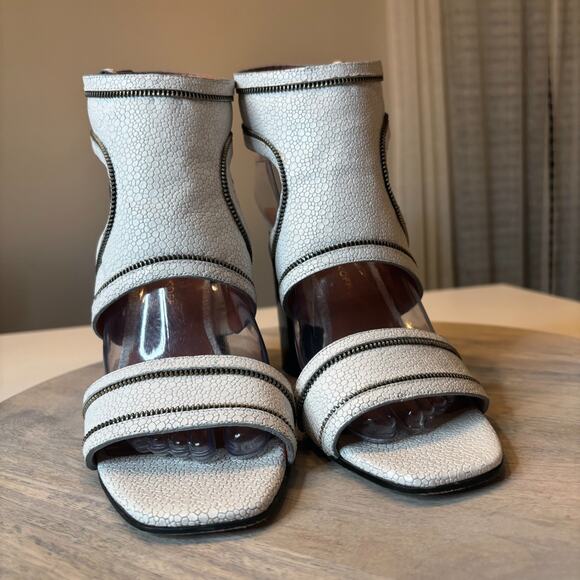 Rebecca Minkoff White Textured Leather Slingback Block Heel Sandals US Sz 7.5 M - Picture 5 of 9